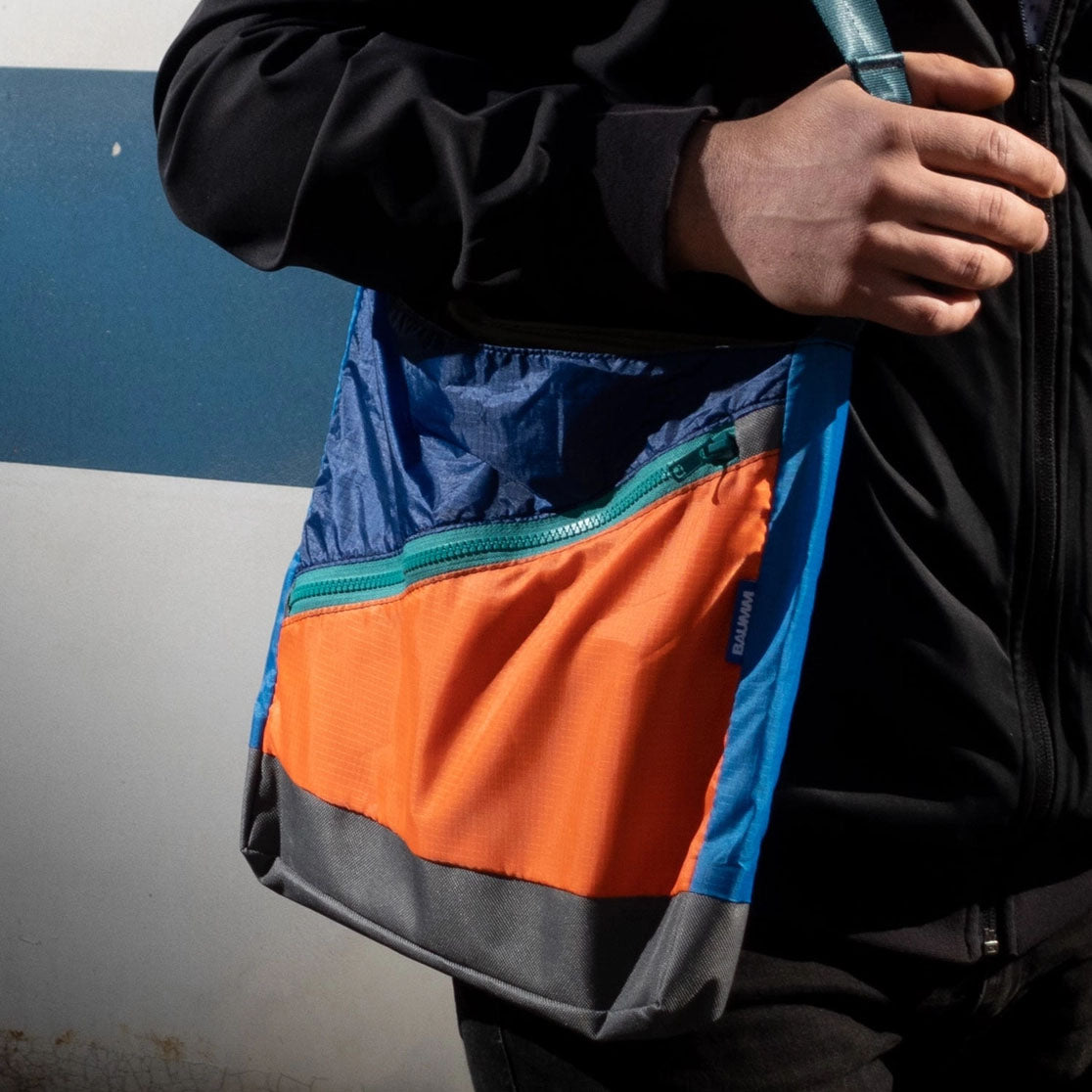 Parachute Messenger (G) - BK.A.89.24