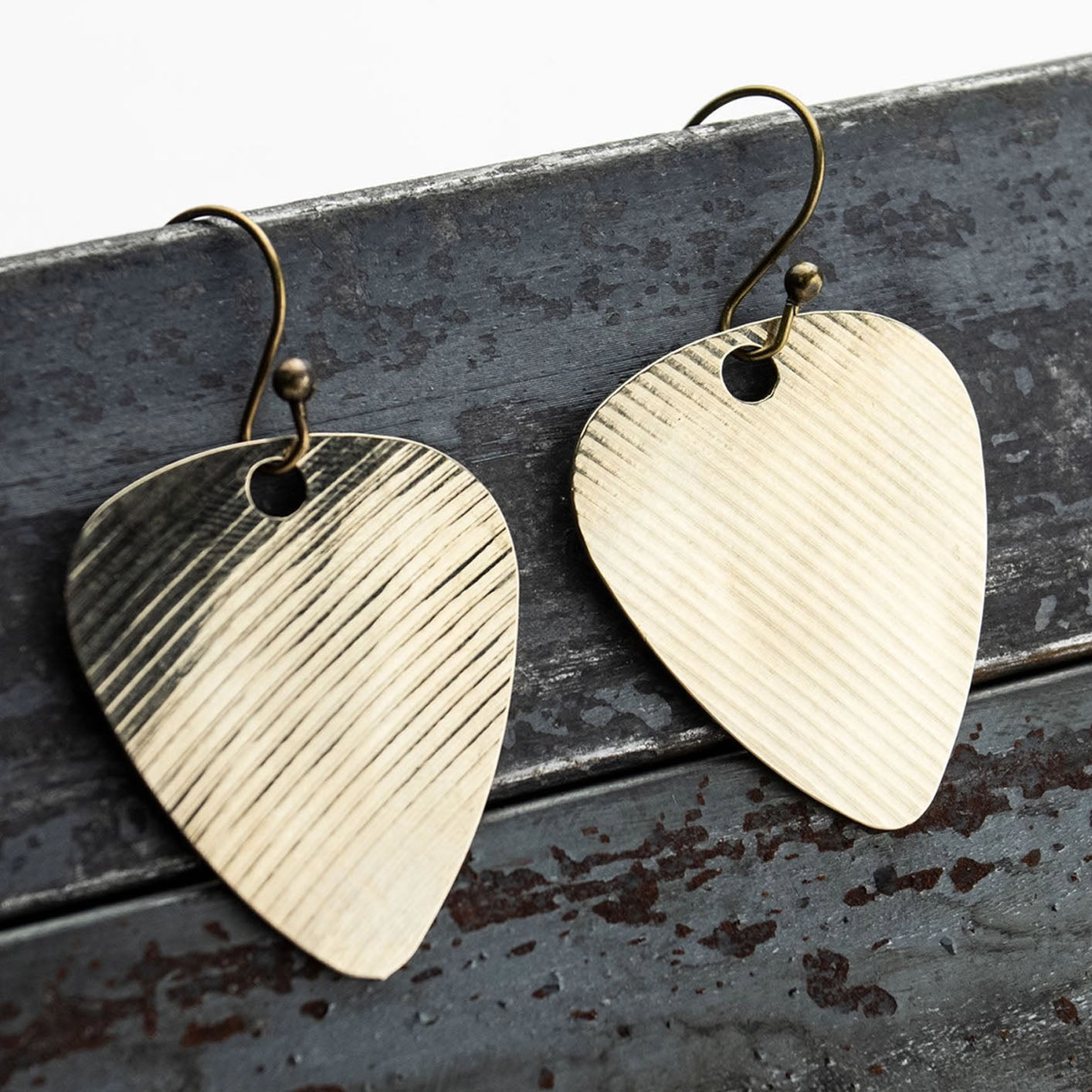 Cymbal Dangle Earrings - Arpeggio