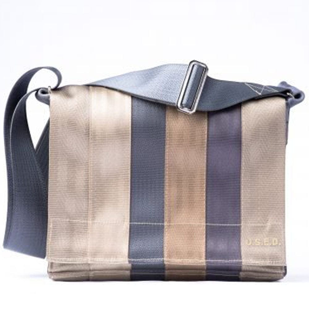 Seat Belt Purse (Julie)